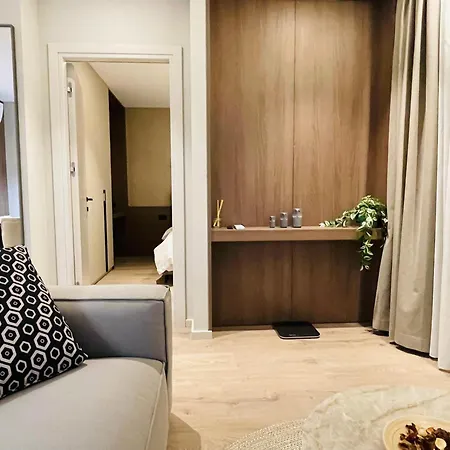 Two Steps Luxury